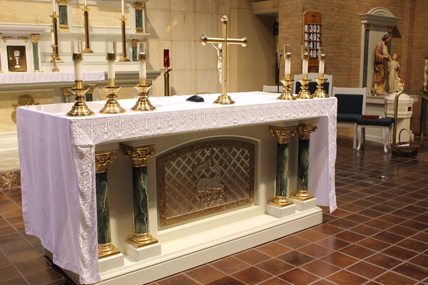 White Sacrificial Altar
