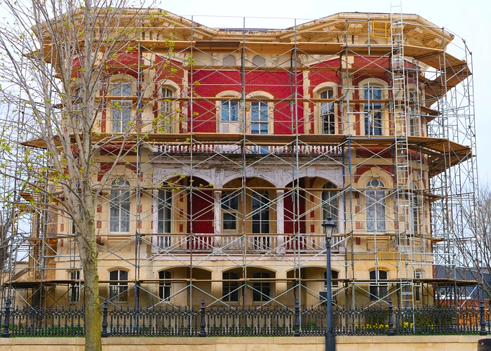 Reddick Mansion Scaffold