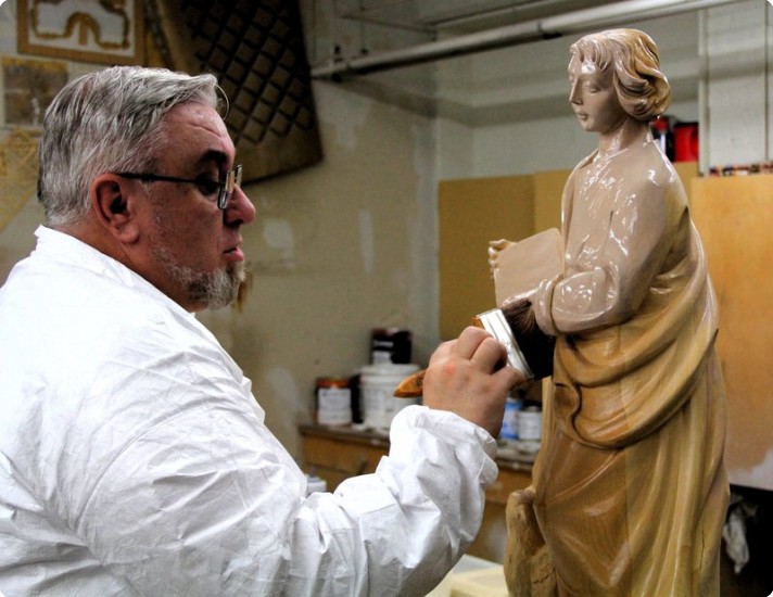 hrd wood statue finishing.JPG Optimized